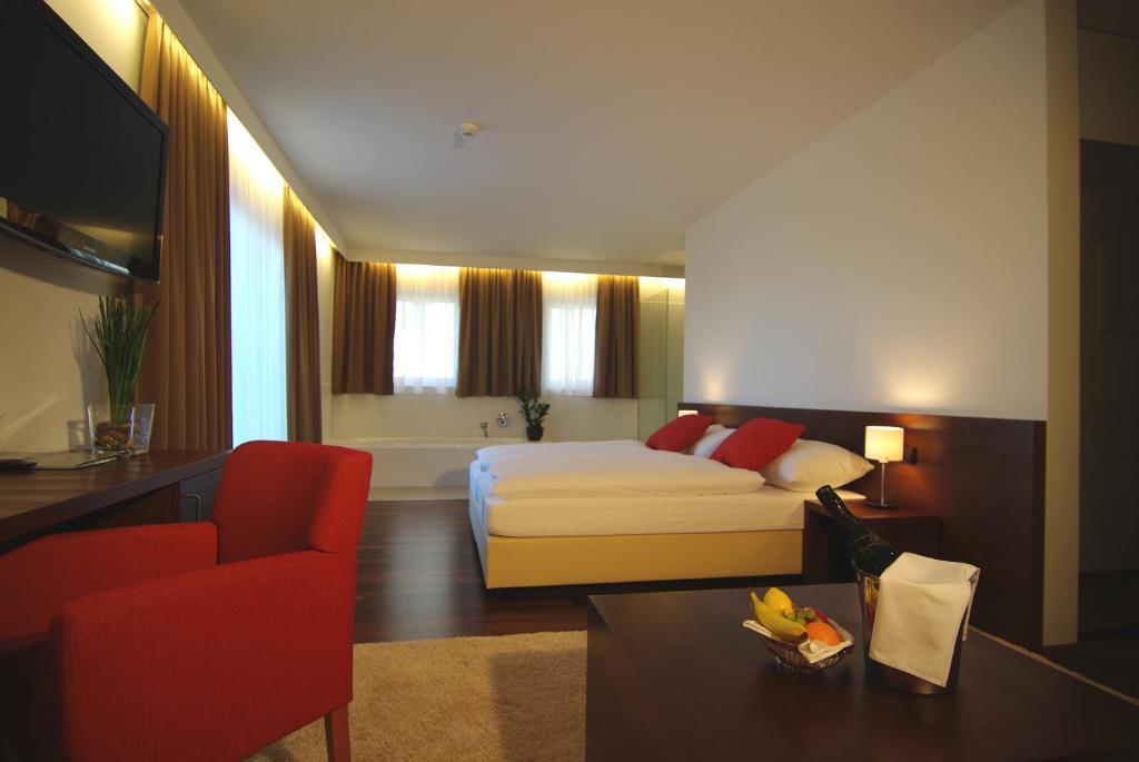 Hotel & Restaurant Christkindlwirt ชไตอาร์ ห้อง รูปภาพ